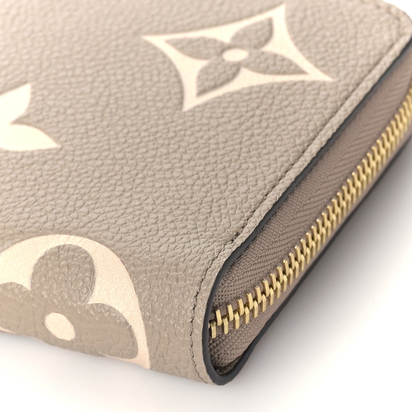 Empreinte Monogram Giant Zippy Wallet Tourterelle Creme