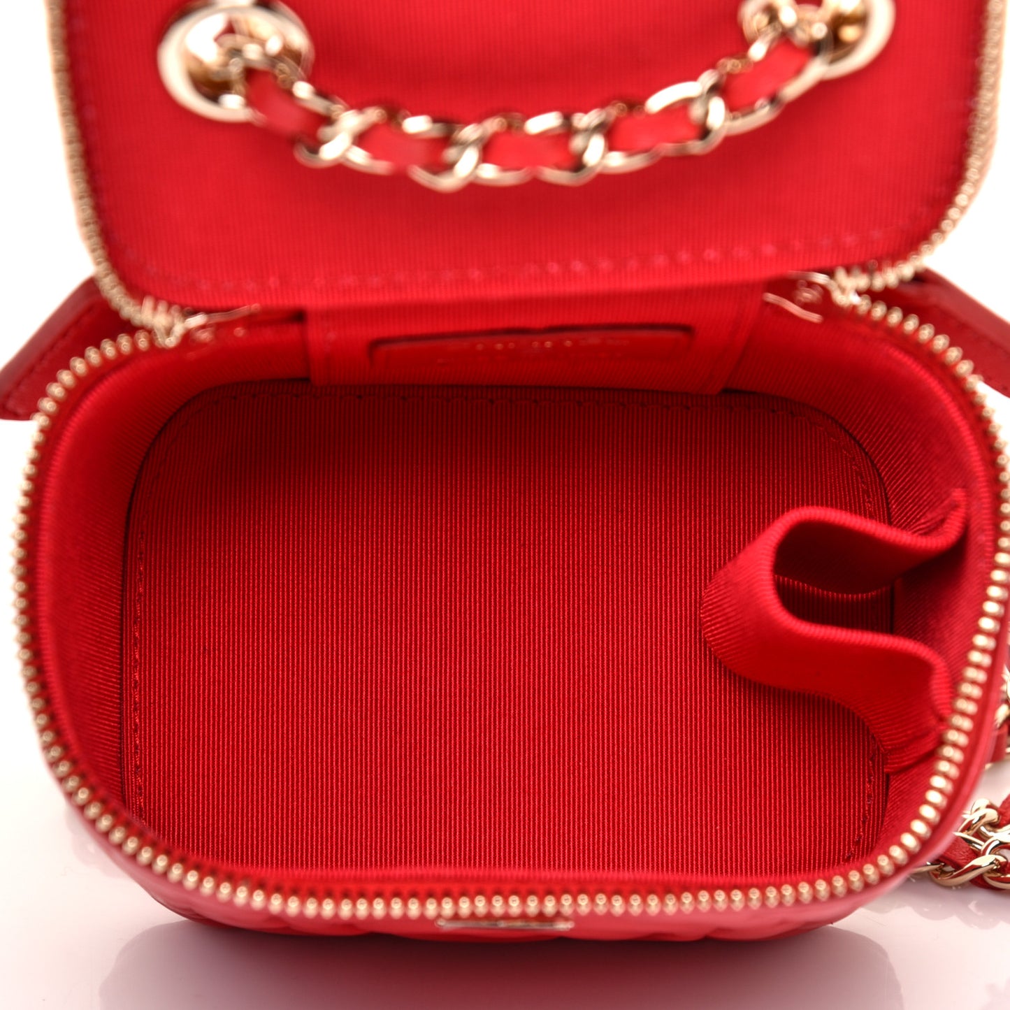 Lambskin Camellia Embossed Mini Vanity Case With Chain Red