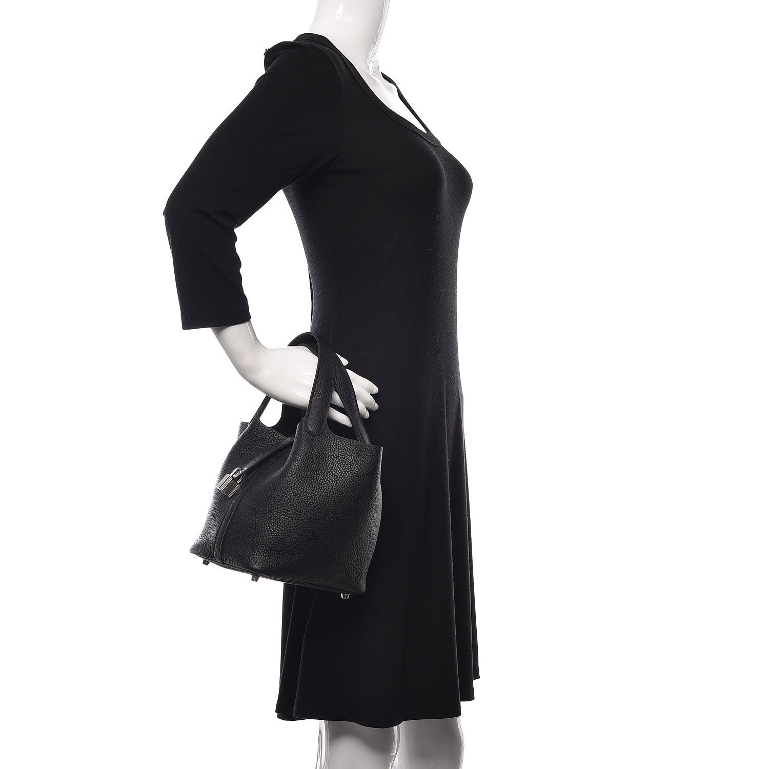 Hermes Taurillon Clemence Picotin Lock 18 PM Black 2 of 11