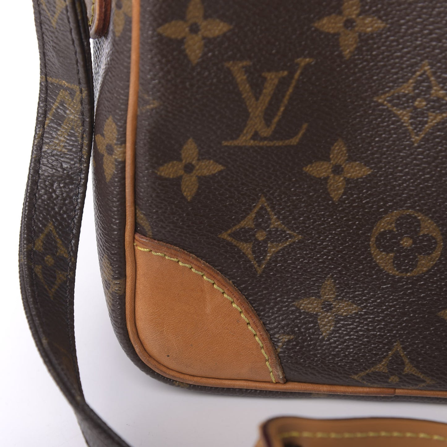 Monogram Amazone