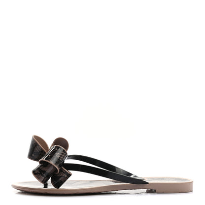 Valentino Garavani PVC Jelly Lace Print Bow Thong Sandals 40 Black Poudre 1 of 8