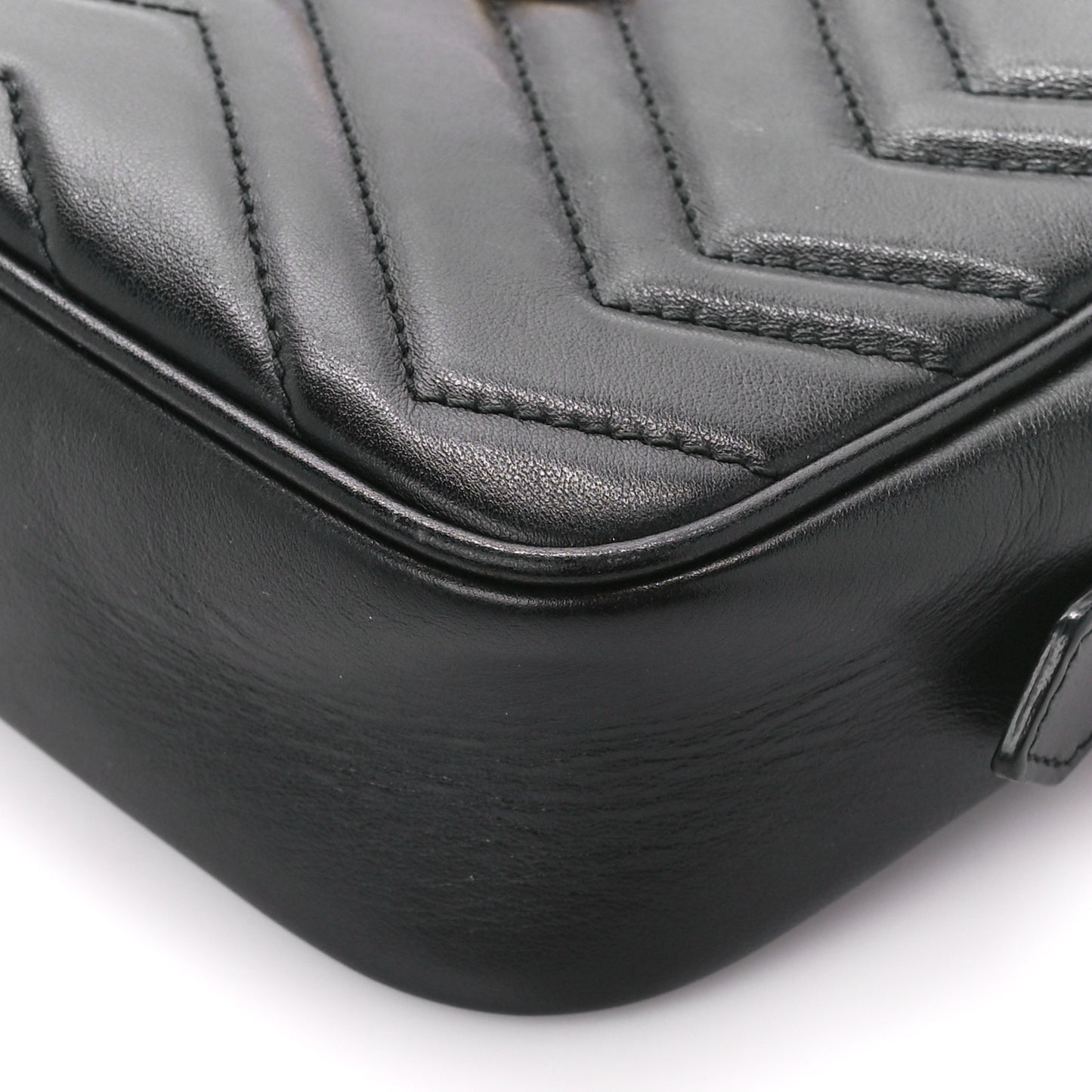 Calfskin Matelasse Mini GG Marmont Chain Shoulder Bag Black