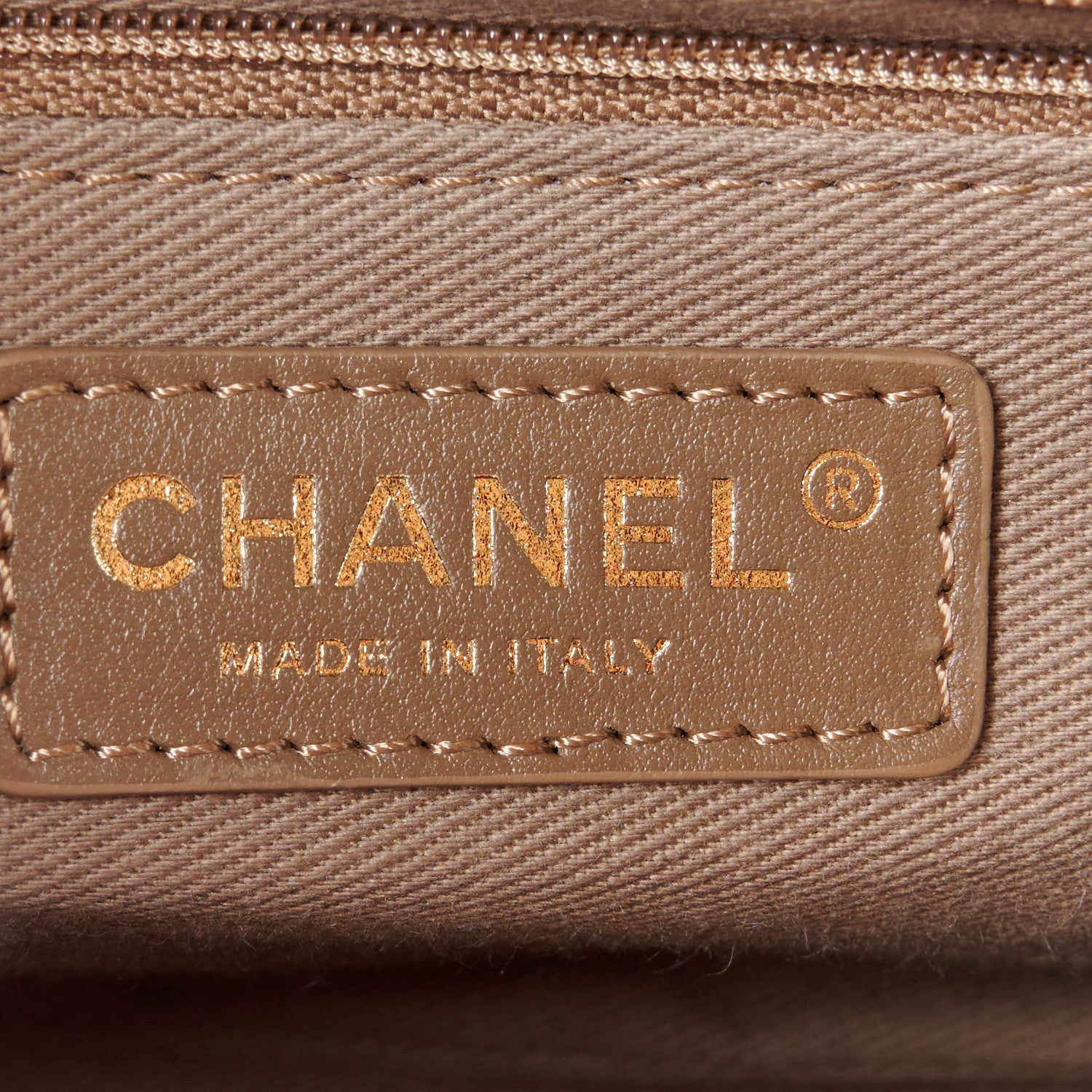 Chanel Goatskin Quilted Medium Casual Trip Camera Case Pink 6 of 10
