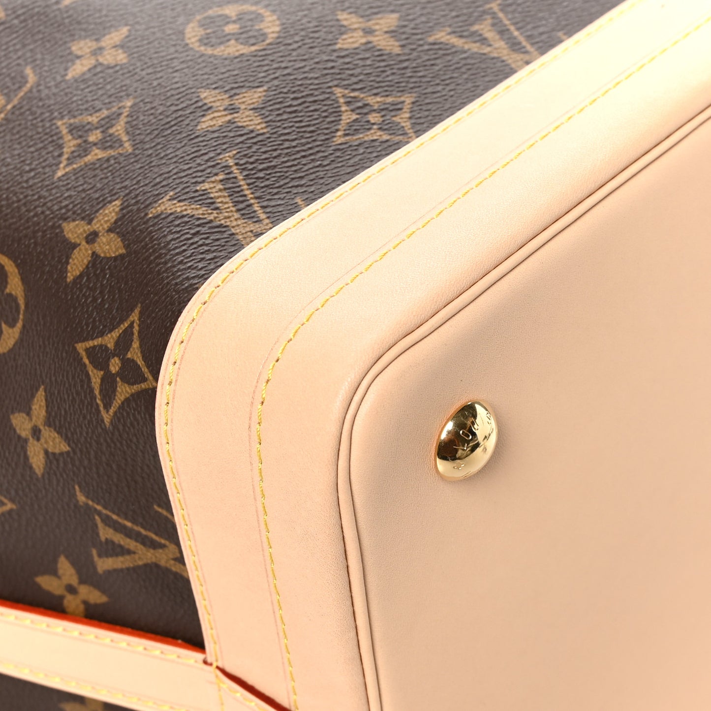 Monogram Noe