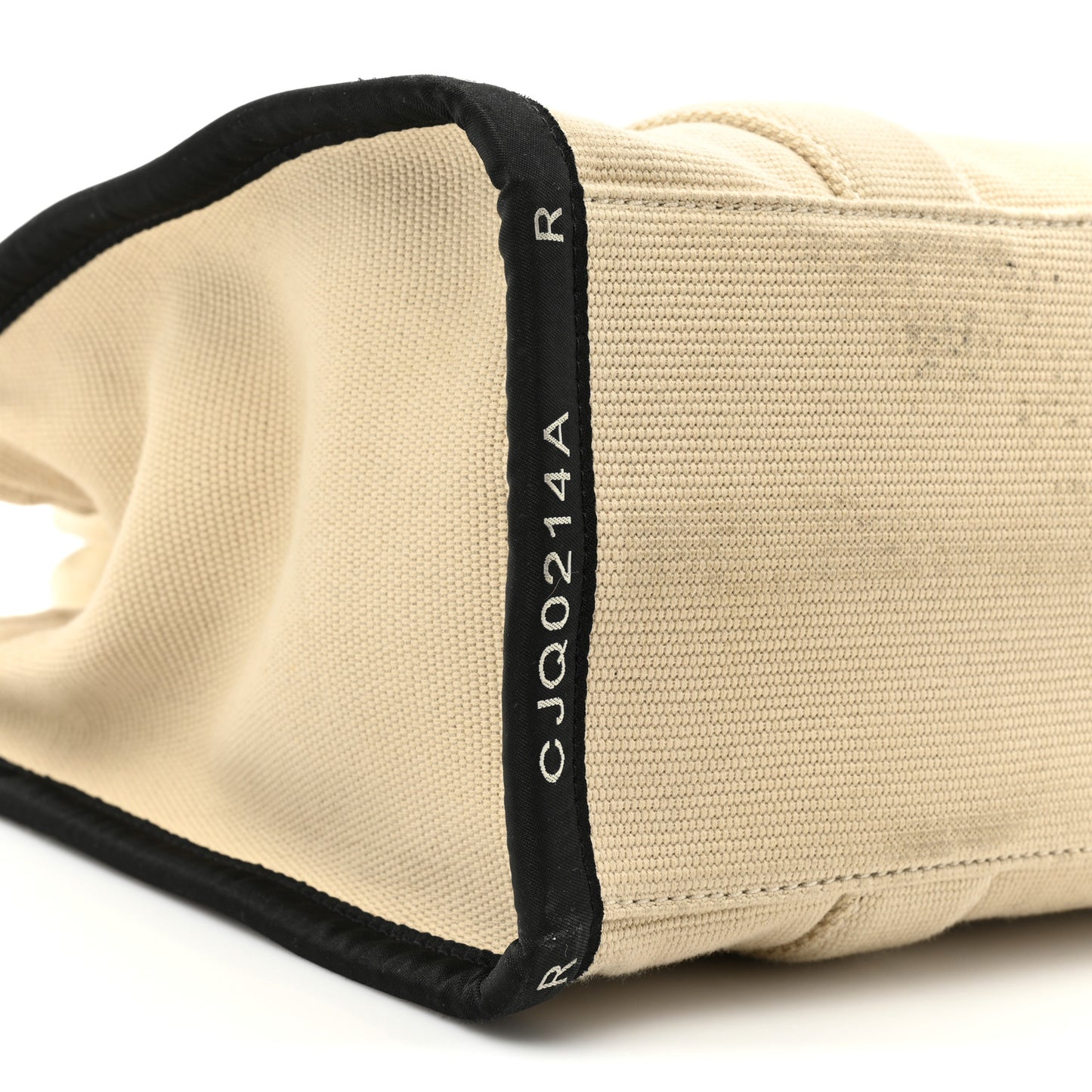 Jacquard Medium The Traveler Tote Bag Warm Sand