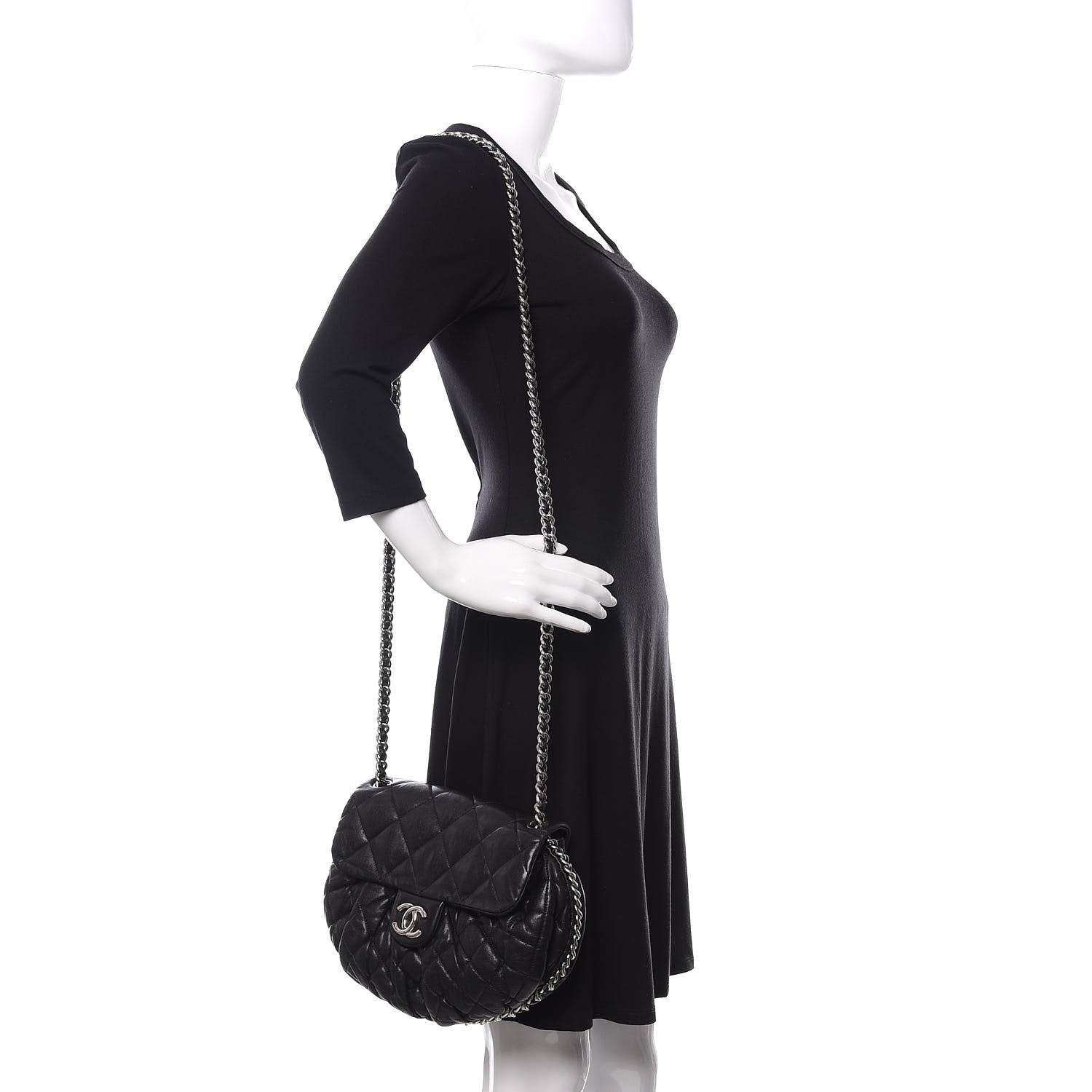Chanel Washed Lambskin Quilted Medium Chain Around Messenger Black 2 of 11