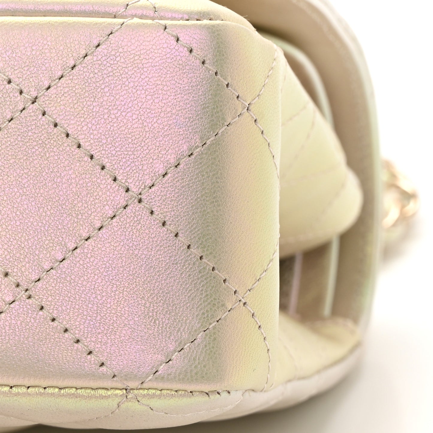 Iridescent Lambskin Quilted Medium Double Flap Ivory