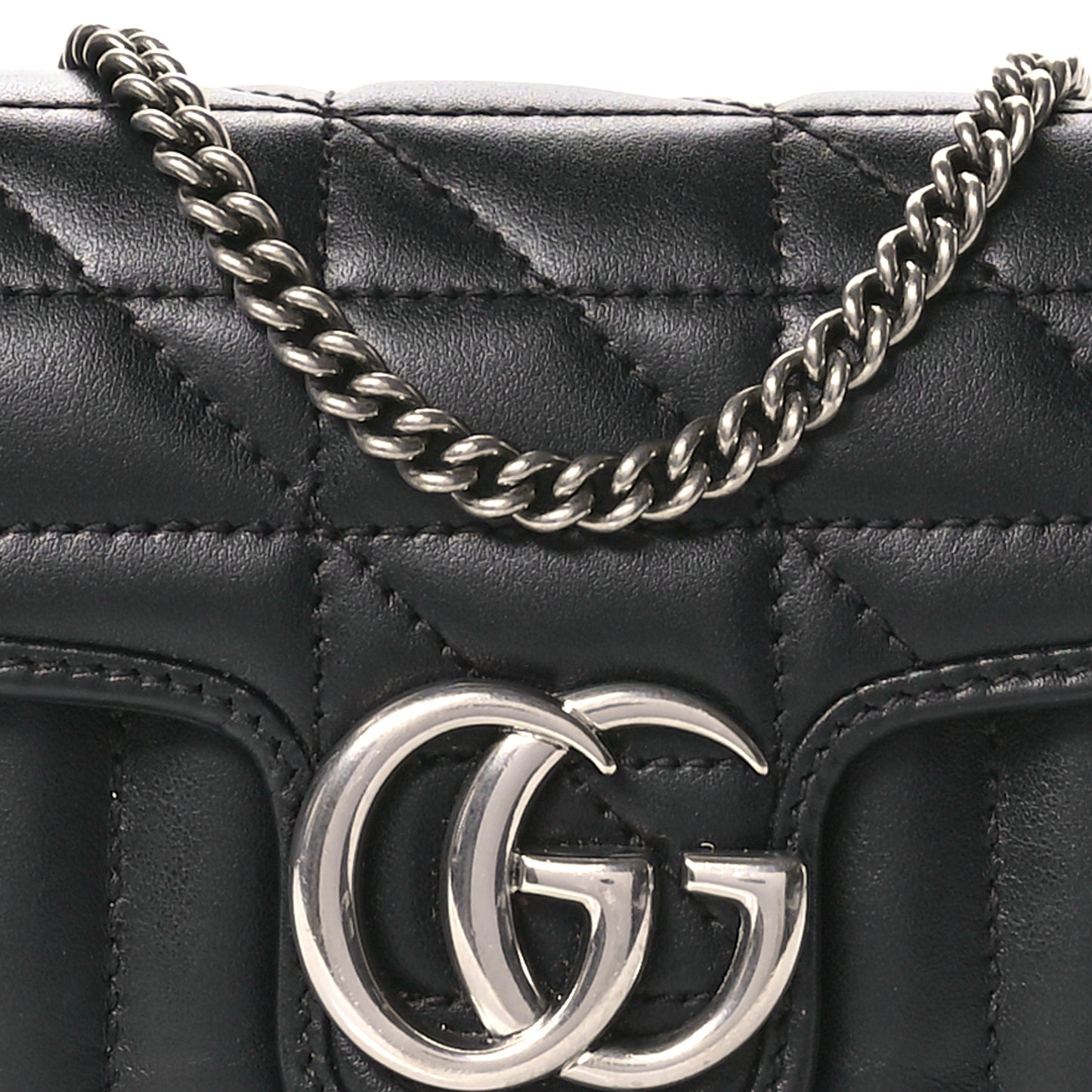 Calfskin Matelasse Aria Super Mini GG Marmont Shoulder Bag Black