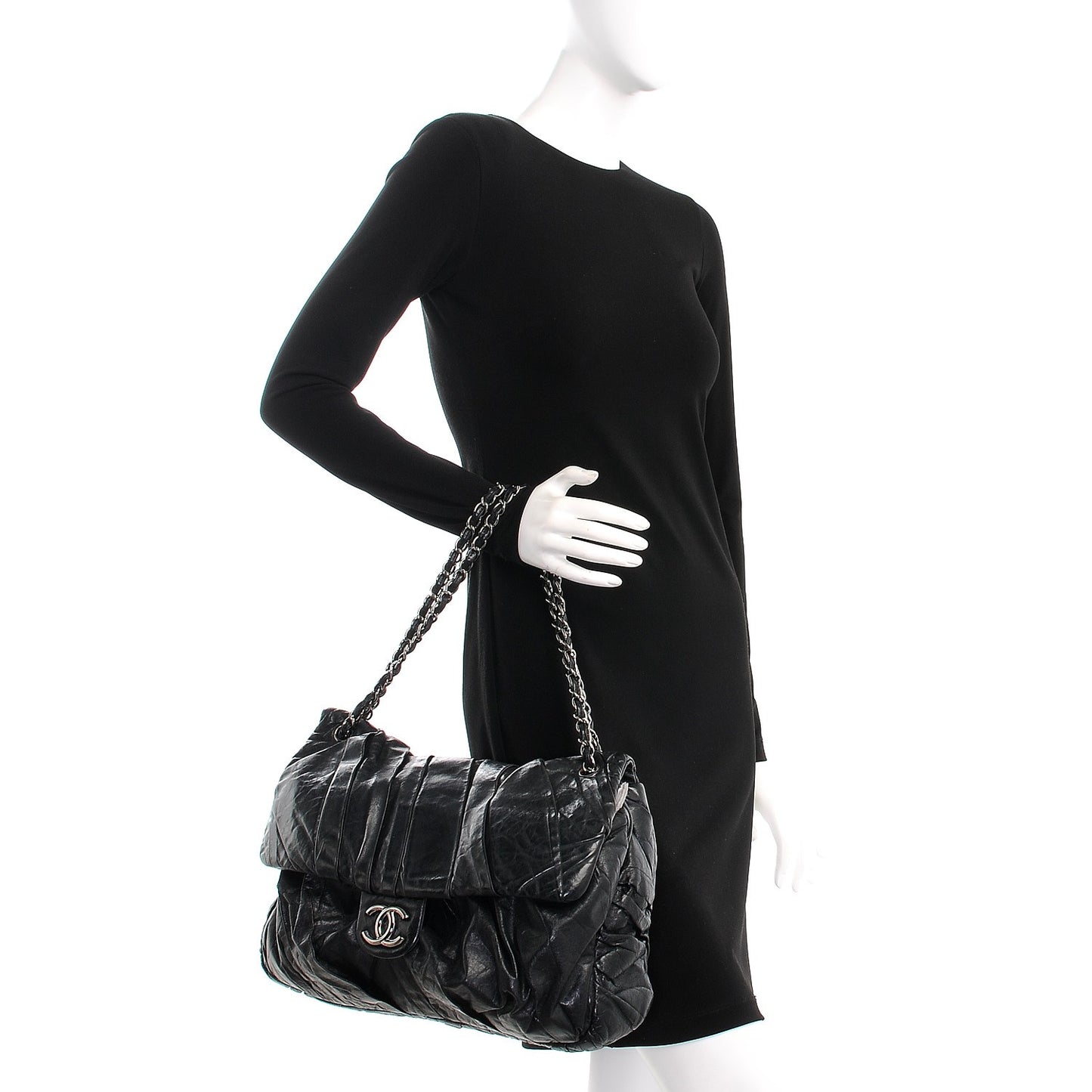Glazed Calfskin Twisted Maxi Flap Black