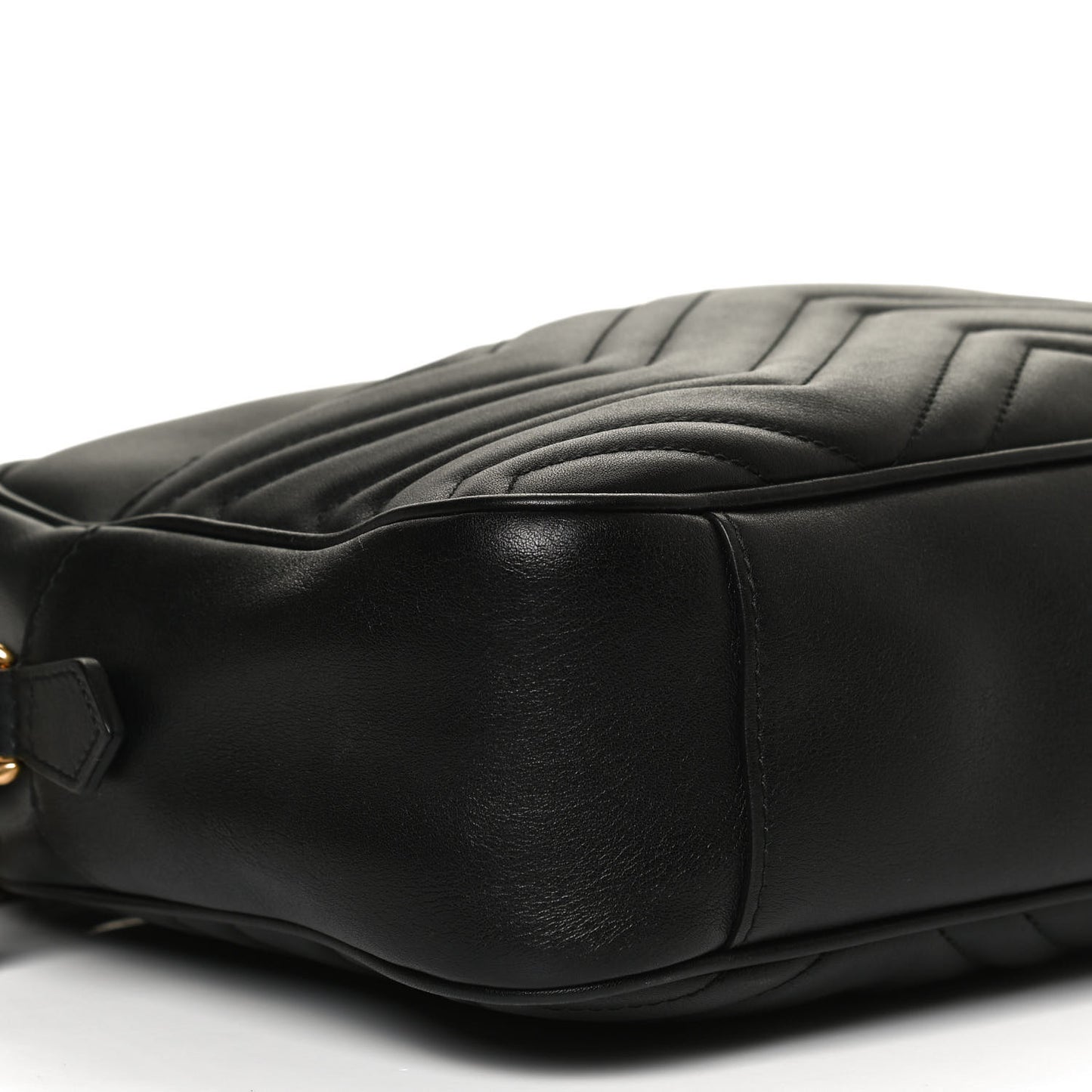 Calfskin Matelasse Medium GG Marmont Chain Shoulder Bag Black