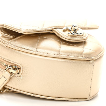 Chanel Metallic Lambskin Quilted CC In Love Heart Waist Belt Bag With Chain Gold 9 of 11