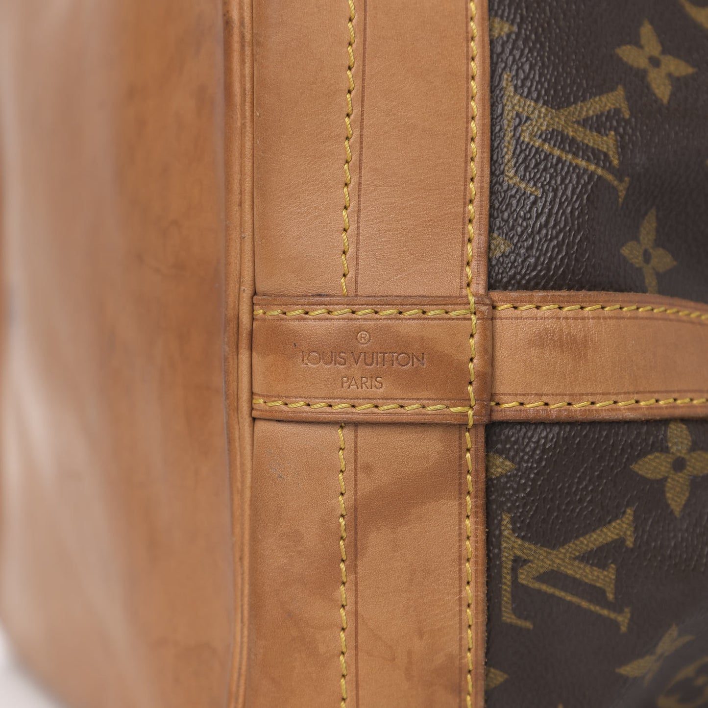 Monogram Noe