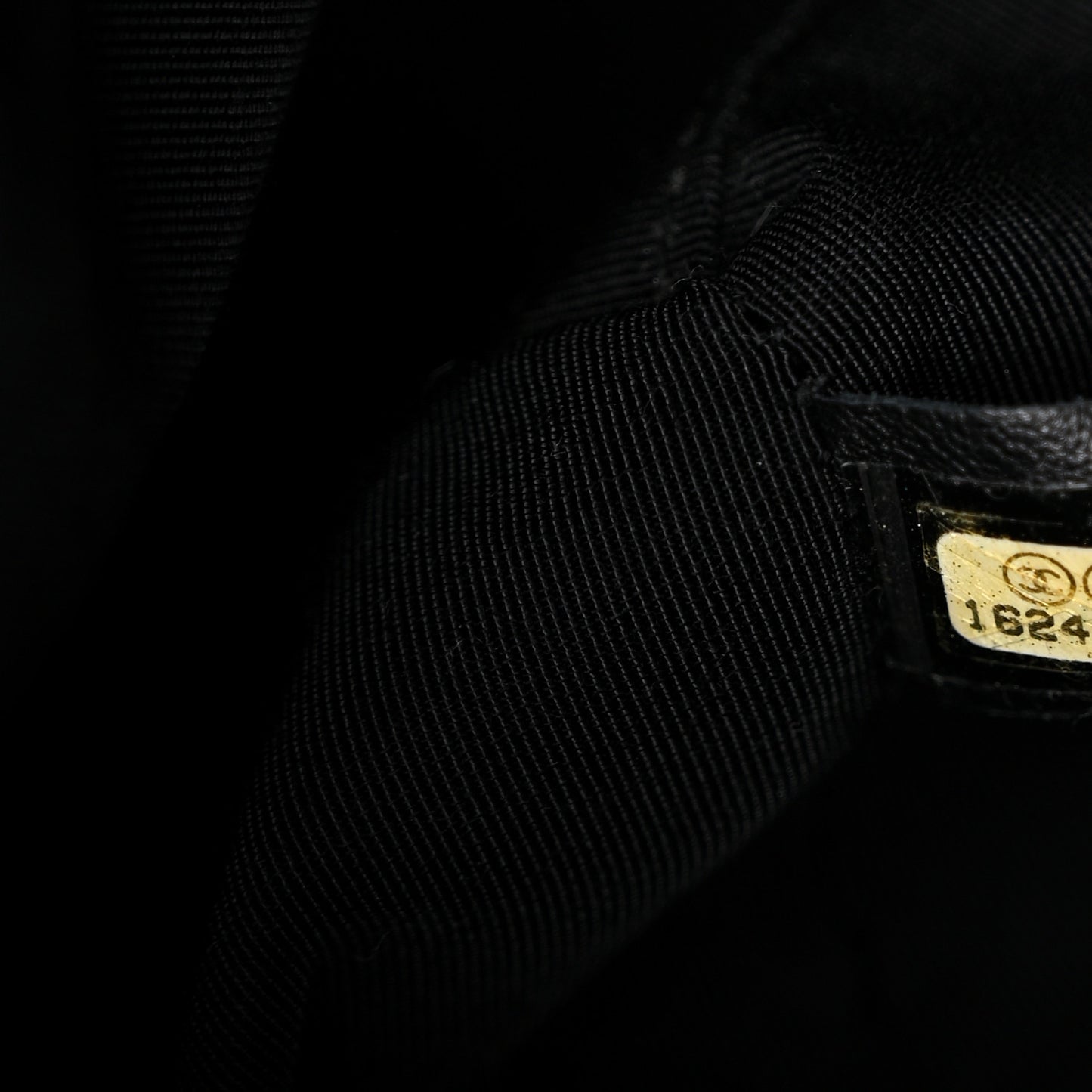 Calfskin Cerf Executive Shopper Tote Black