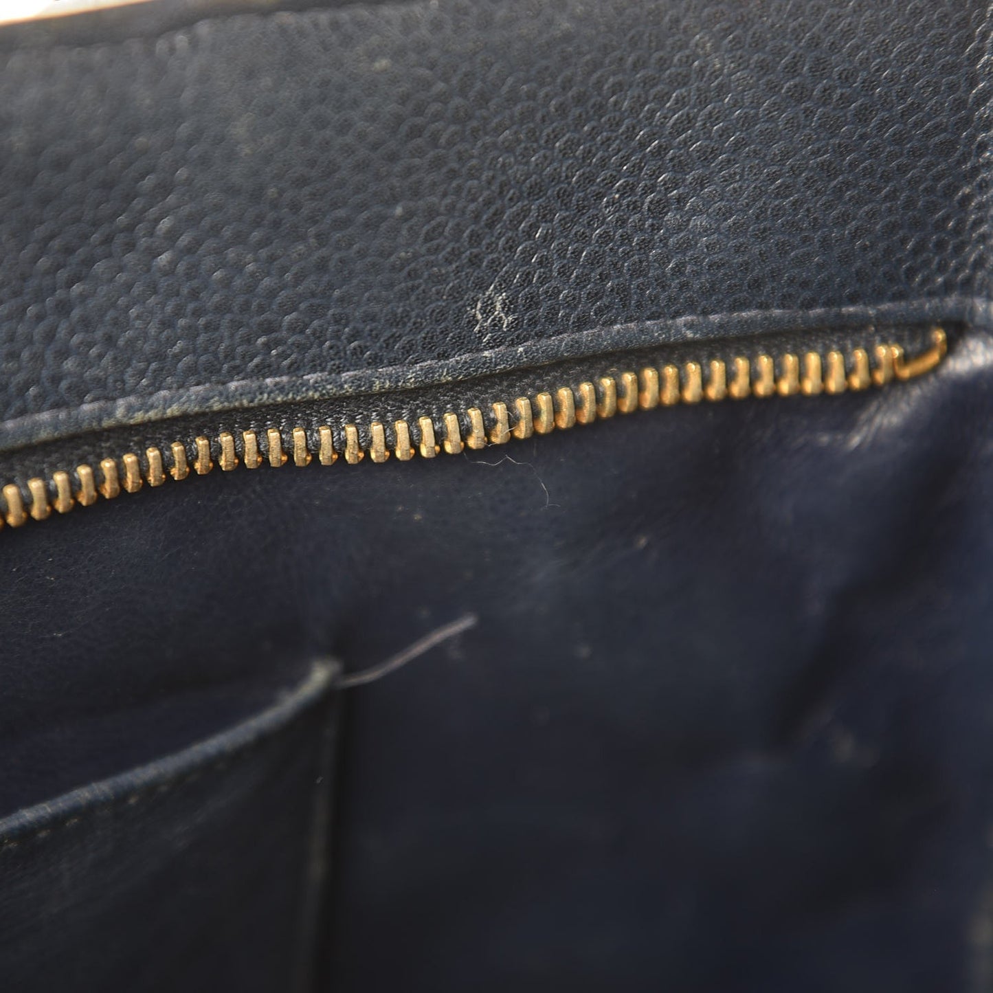 Caviar Quilted Medallion Tote Navy