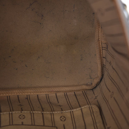 Louis Vuitton Monogram Neverfull MM 10 of 12