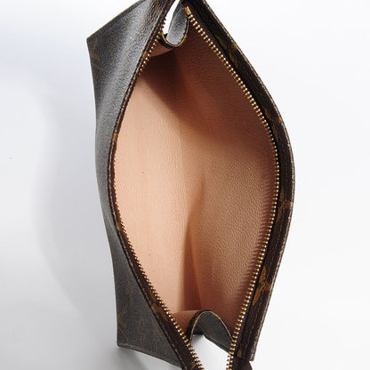Louis Vuitton Monogram Toiletry Pouch 19 5 of 7