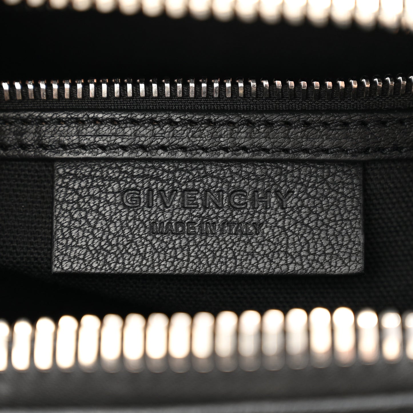 Sugar Goatskin Small Antigona Black
