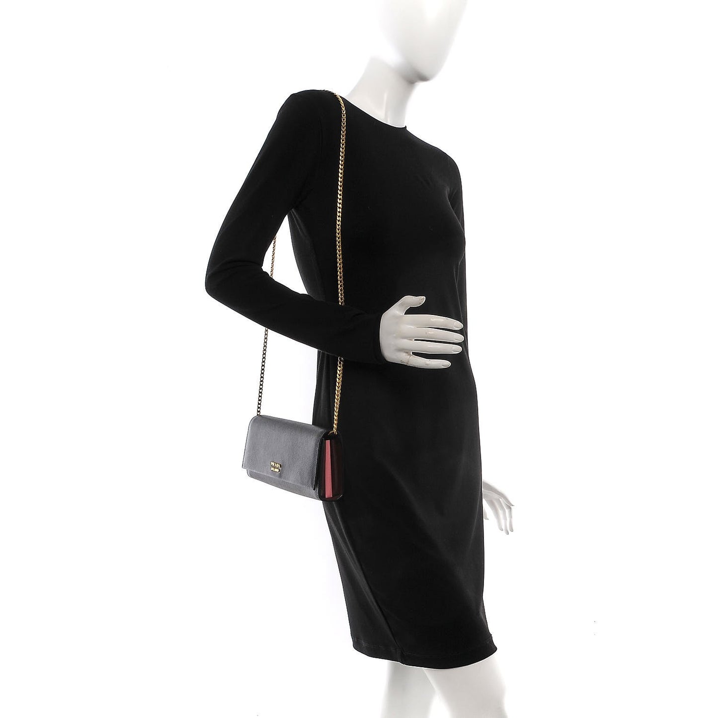 Saffiano Metal Oro Chain Wallet Black