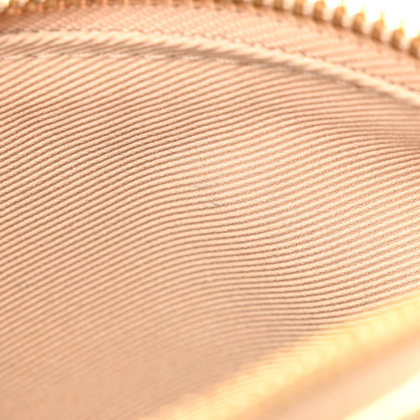 Monoglam Nano Speedy Beige