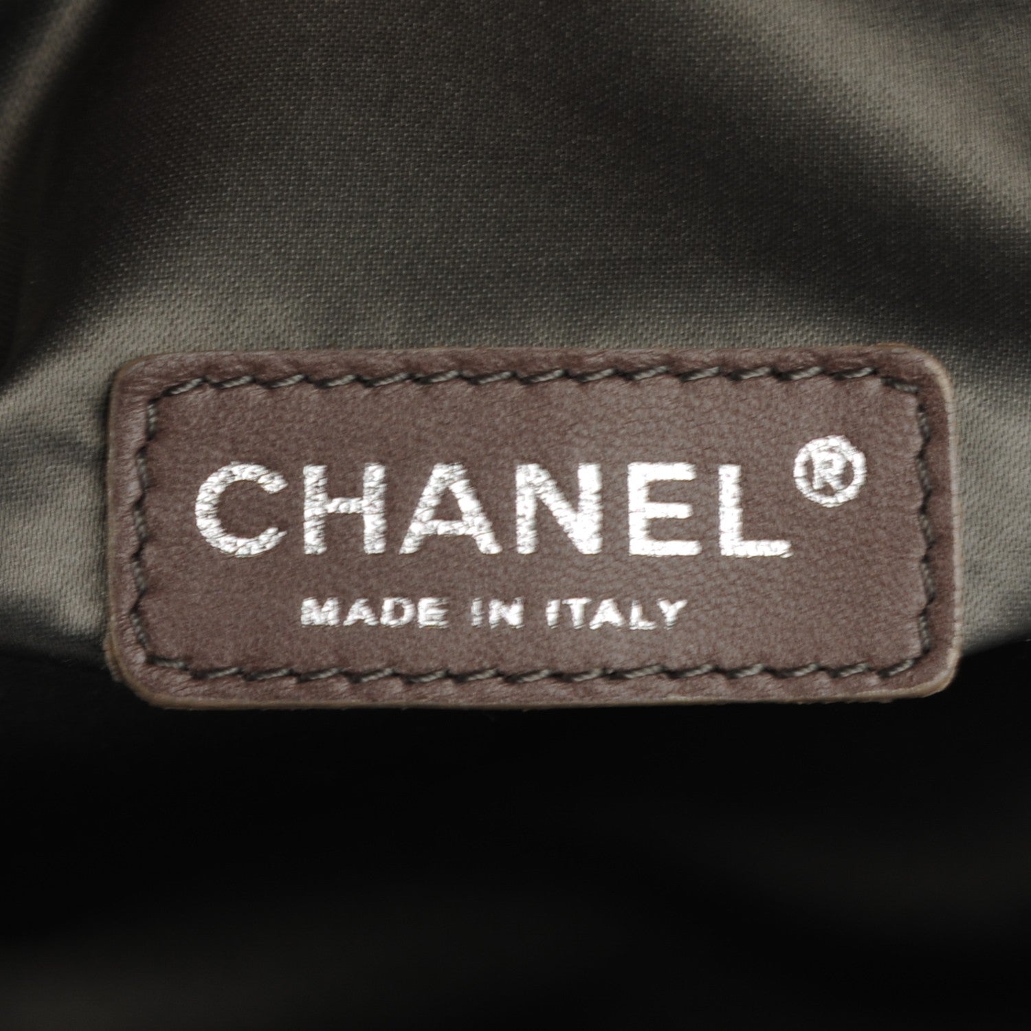 Chanel Patent Luxe Ligne Medium Bowler Black 6 of 7