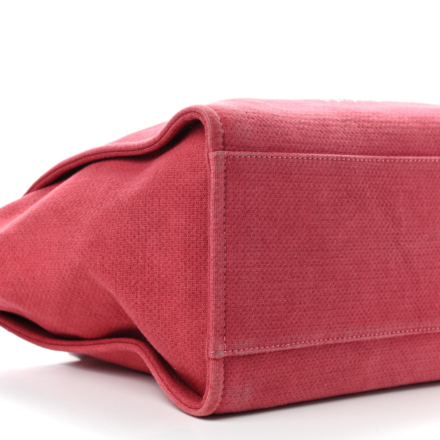 Canvas Medium Deauville Tote Red