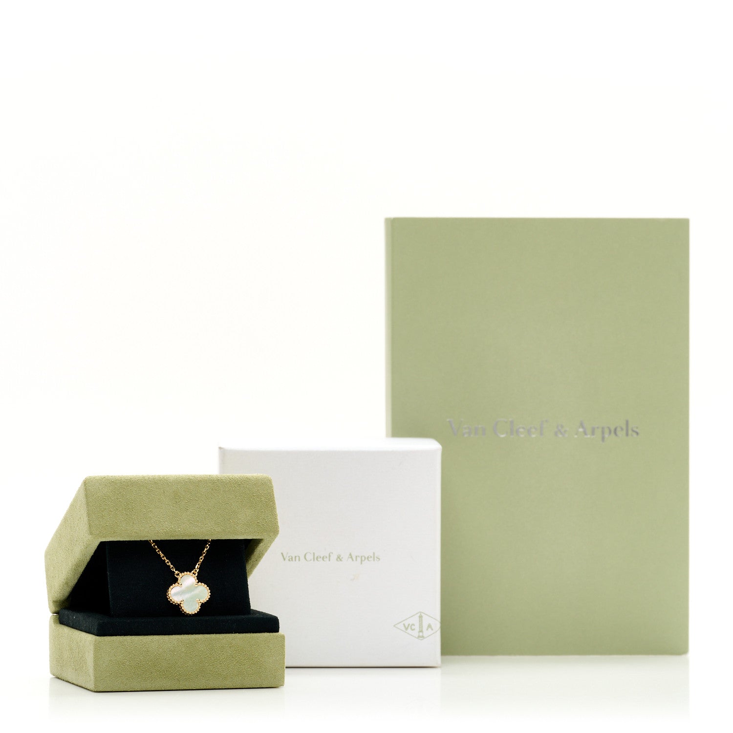 Van Cleef & Arpels 18K Yellow Gold Mother of Pearl Vintage Alhambra Pendant Necklace 5 of 5