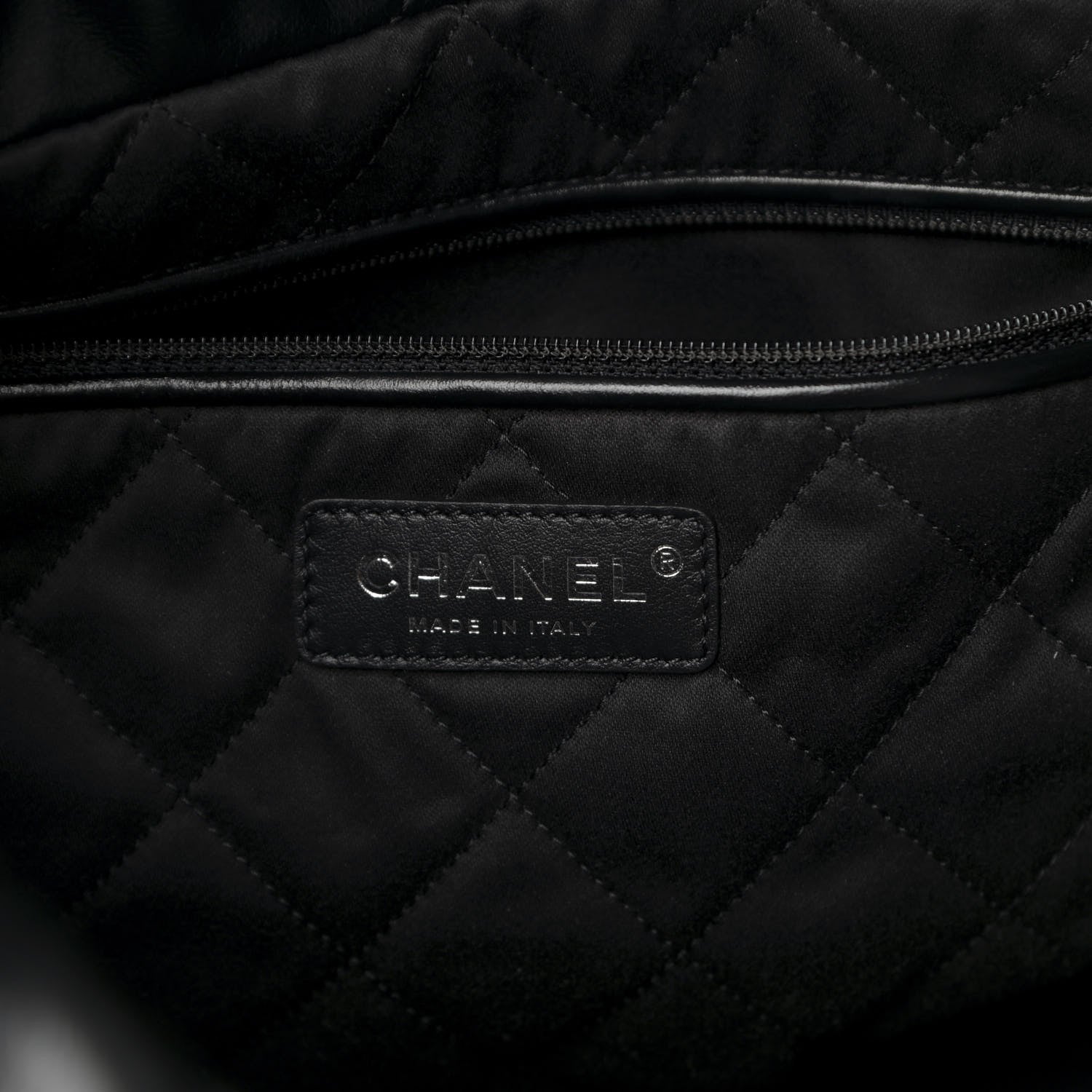 Chanel Shiny Calfskin Quilted Chanel 22 So Black 6 of 9