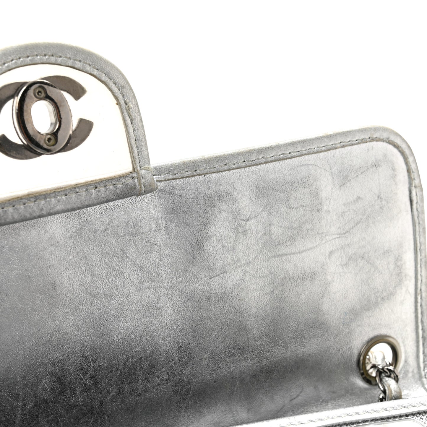 Vinyl Large Ice Cube Flap Silver