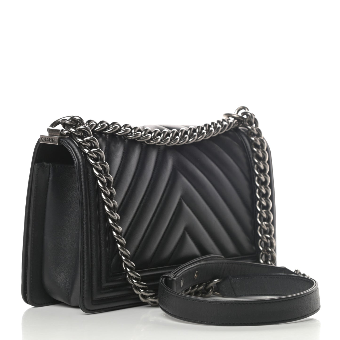Calfskin Chevron Quilted Medium Boy Flap Black