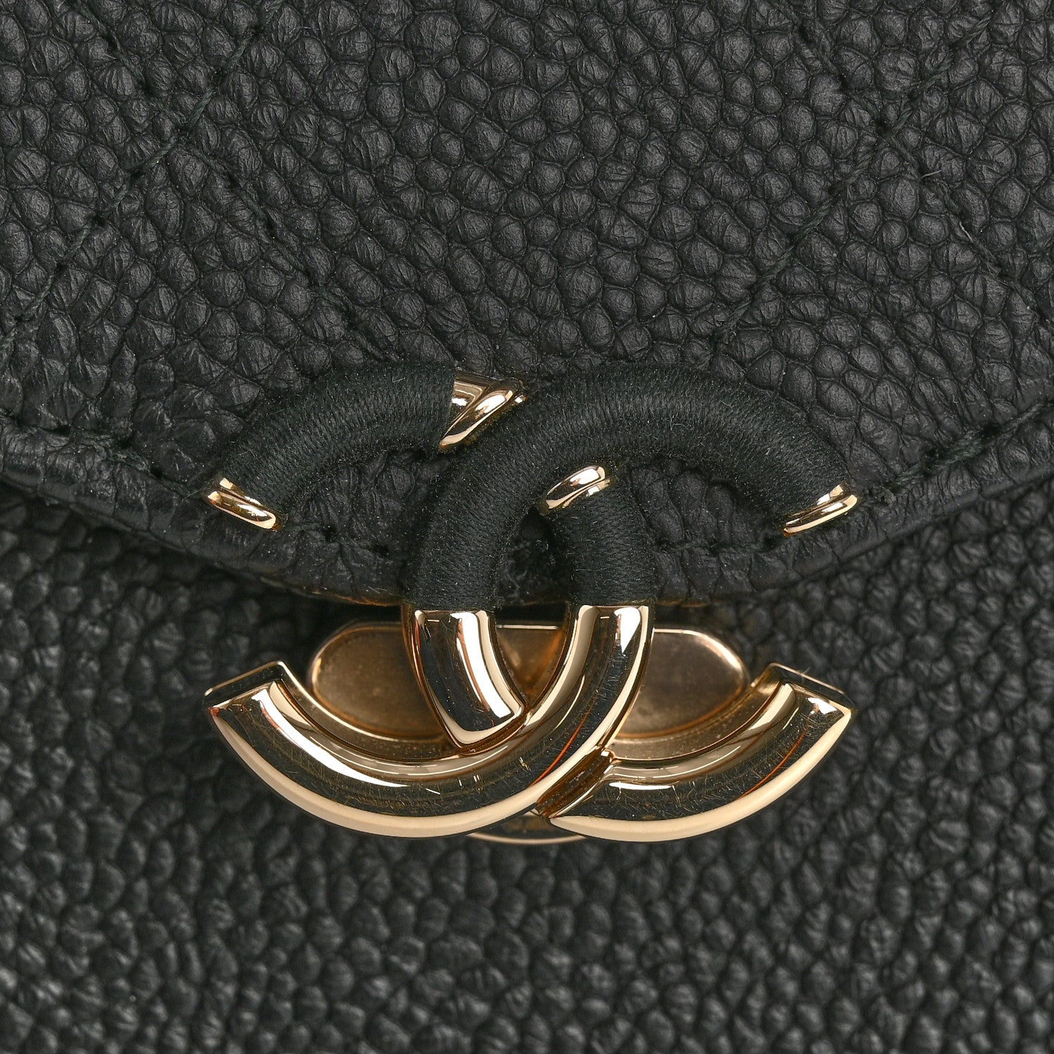 Chanel Caviar Quilted Medium CC Box Flap Wallet Black 9 of 10
