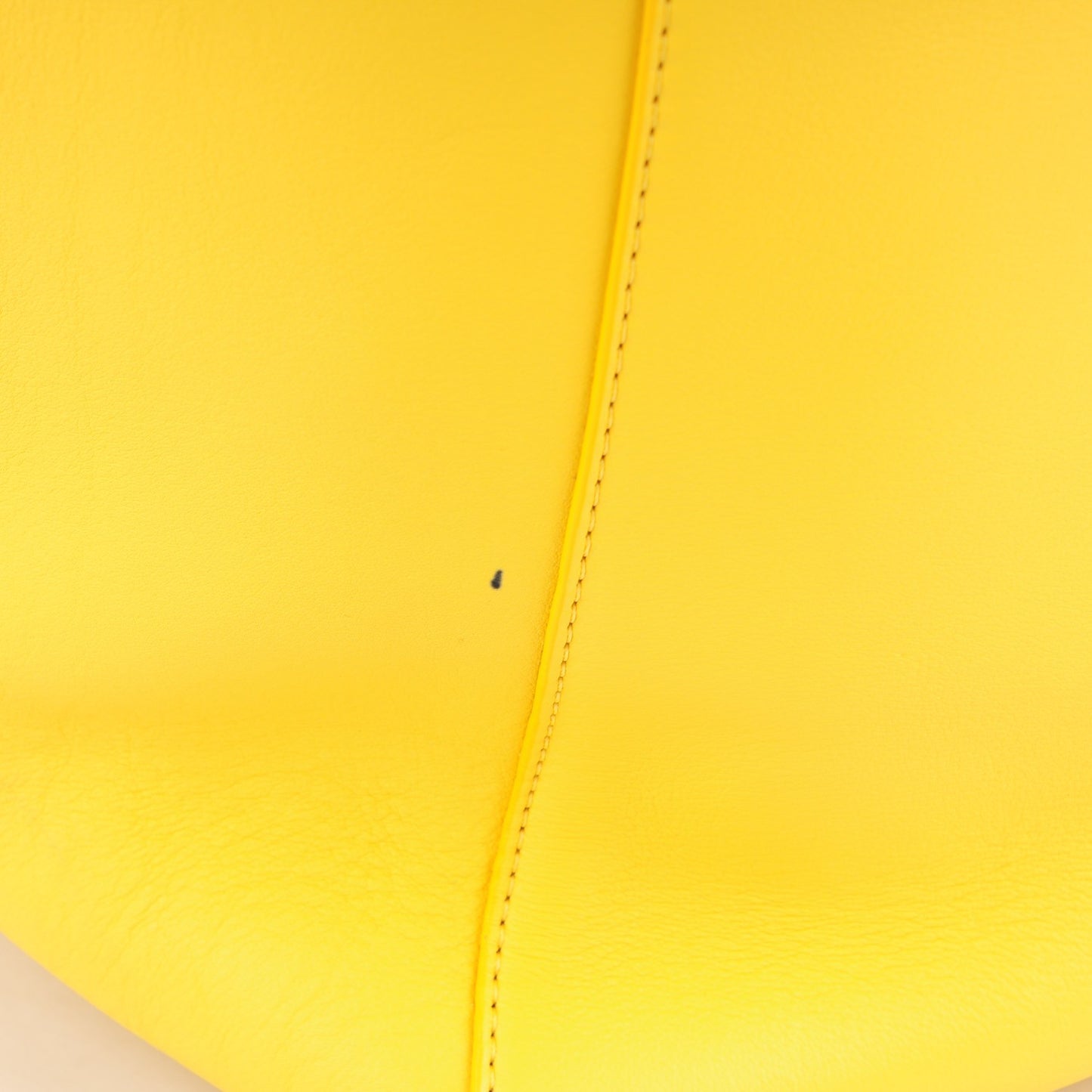 Calfskin Medium Horizontal Cabas Phantom Sun Yellow