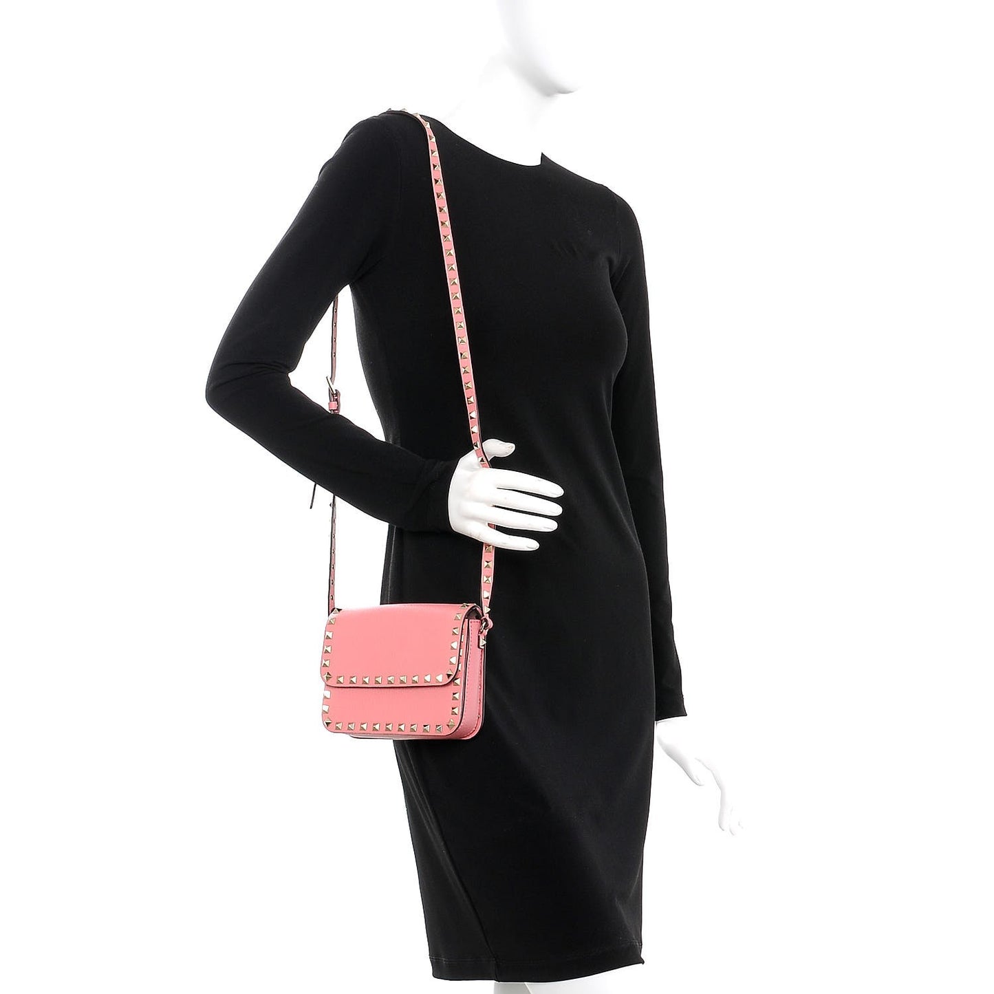 Pebbled Calfskin Rockstud Flap Crossbody Bag Paradise Rose