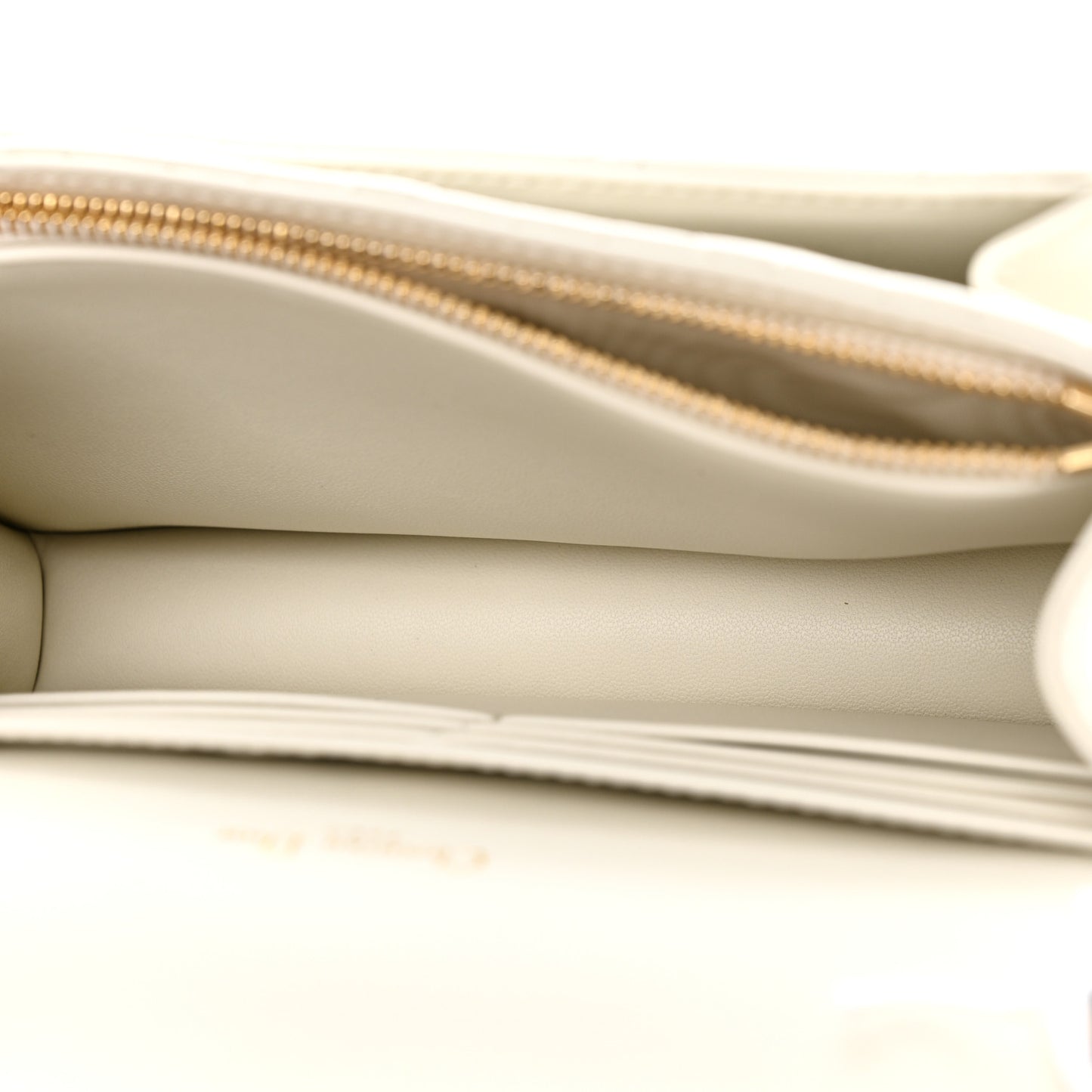 Lambskin Cannage Lady Dior Chain Pouch Latte