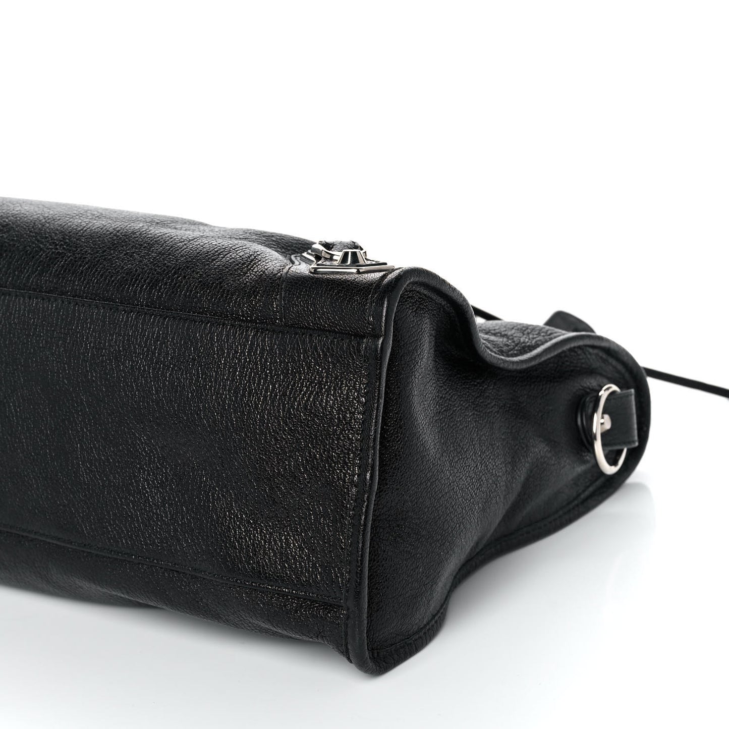 Chevre Silver Metallic Edge Hardware City Black