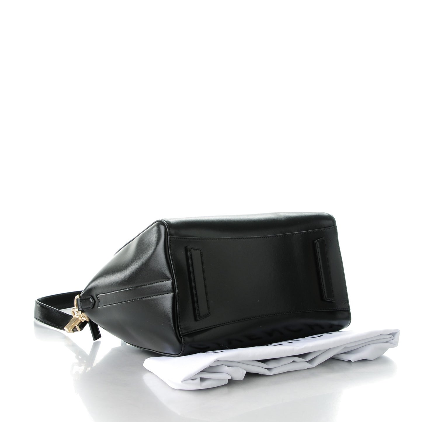 Shiny Lord Calfskin Medium Antigona Black