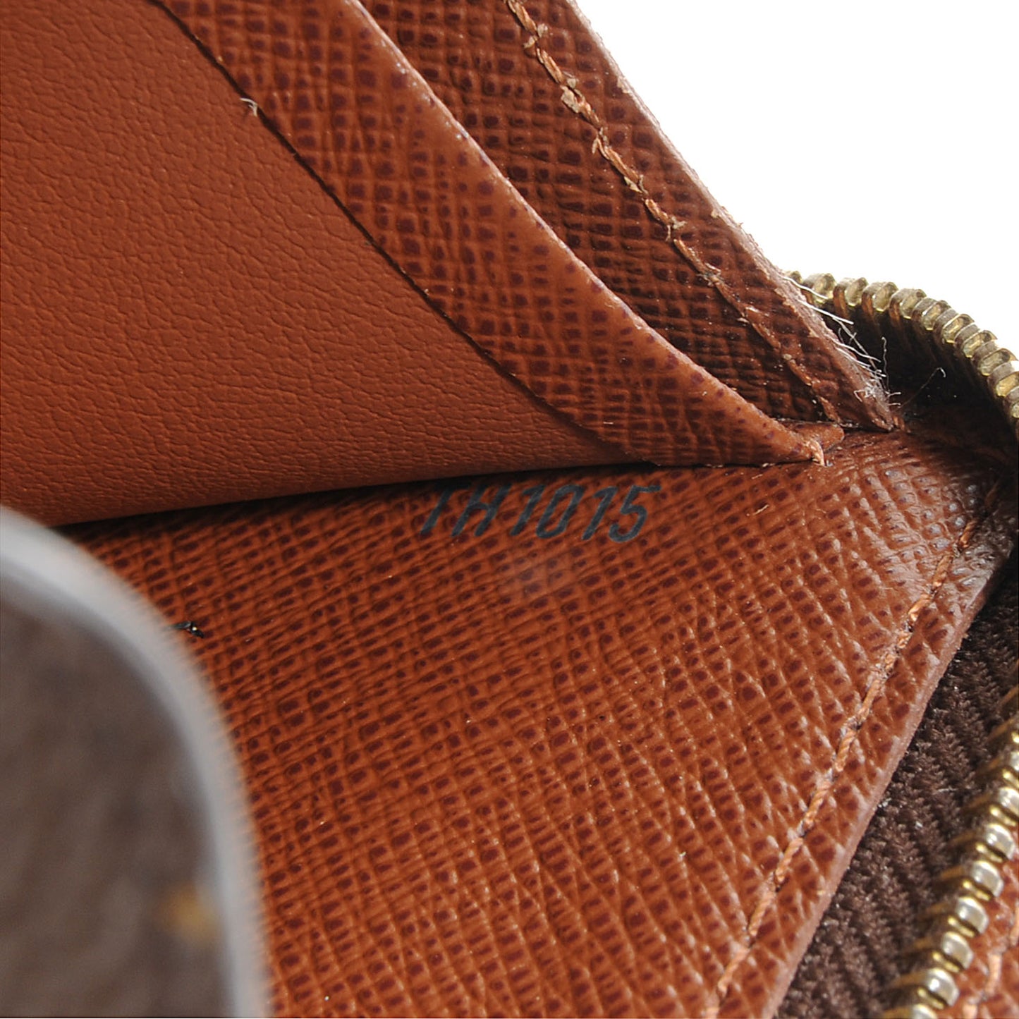 Monogram Porte-Monnaie Zippy Wallet
