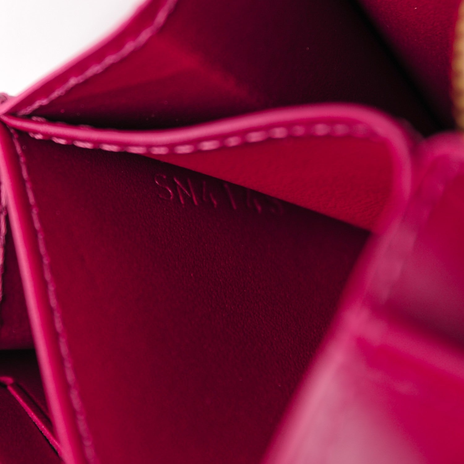 Louis Vuitton Vernis Zippy Coin Purse Magenta 7 of 7