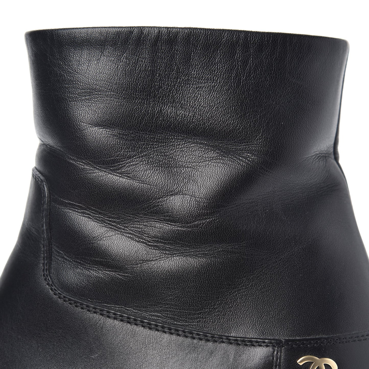 Tumbled Calfskin Cap Toe CC Short Boots 37 Black
