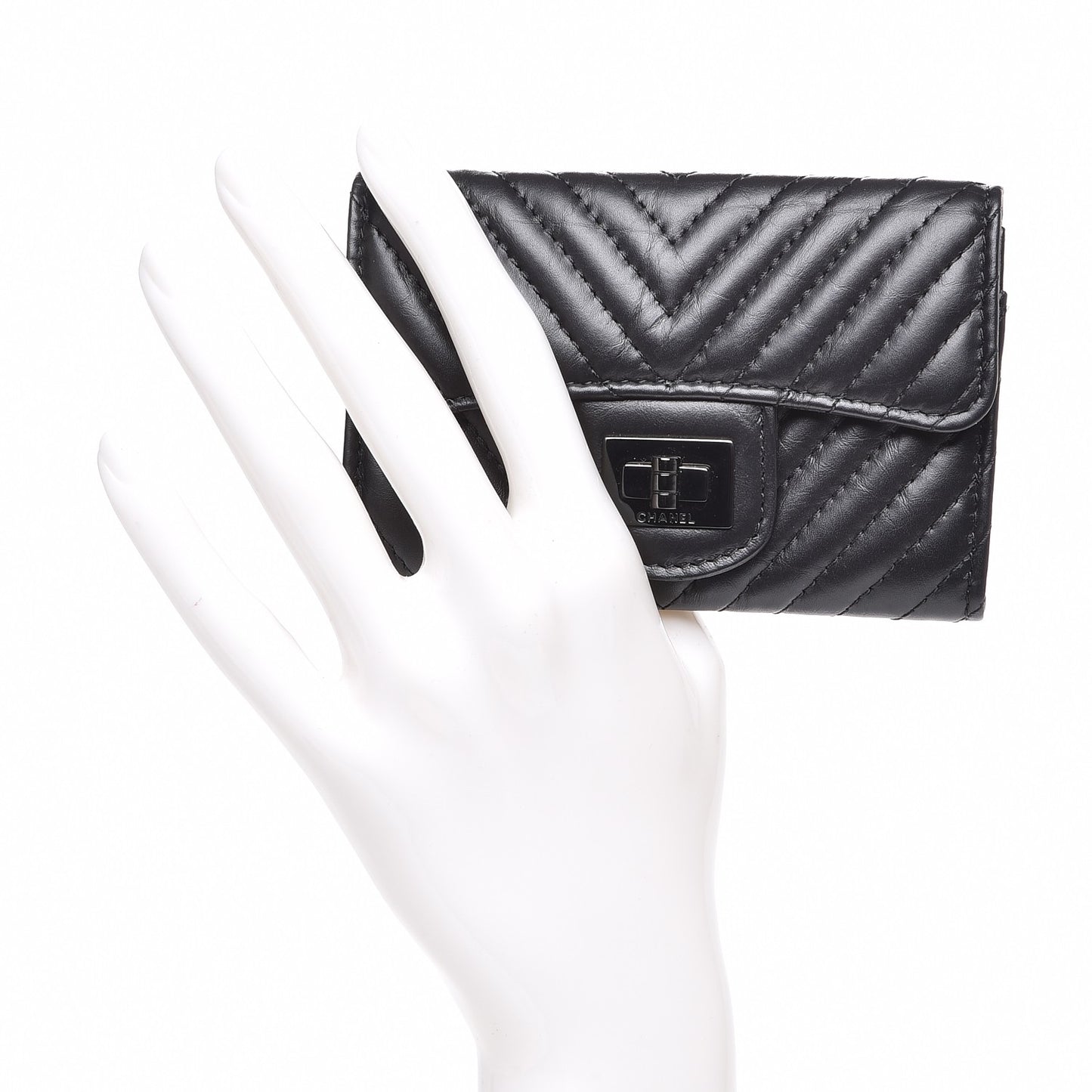 Aged Calfskin Chevron Quilted Card Holder Wallet Black