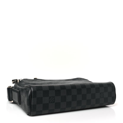 Louis Vuitton Damier Graphite Dayton Reporter PM 4 of 8