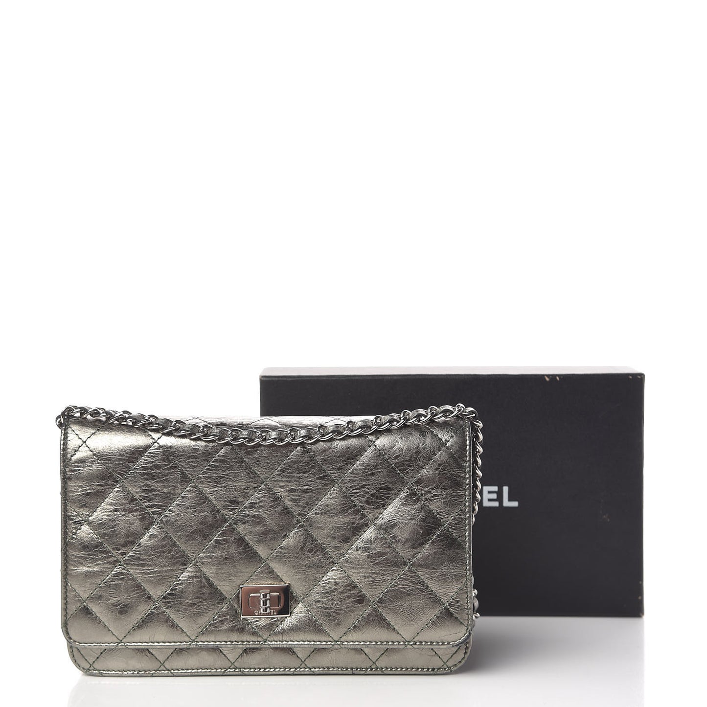 Metallic Aged Calfskin Quilted Reissue Wallet On Chain WOC Green