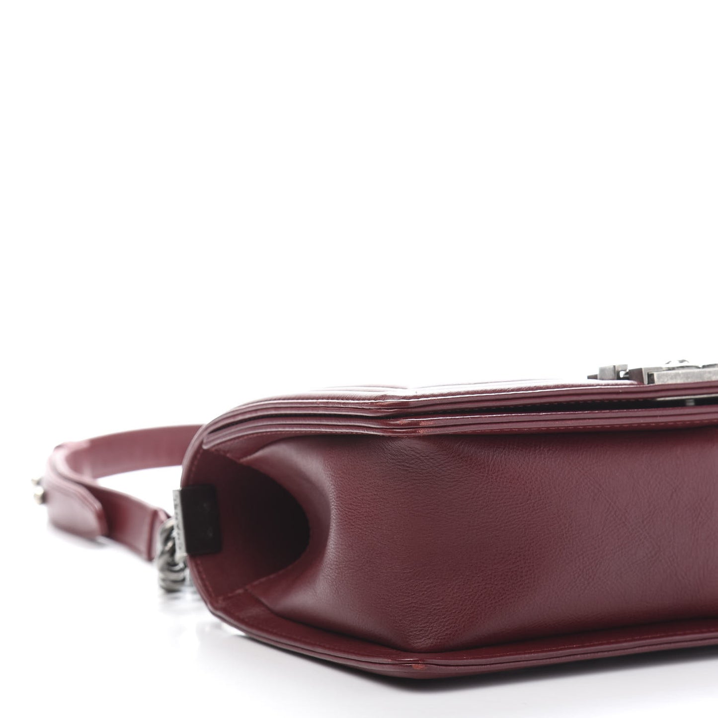 Calfskin Double Stitch Medium Boy Flap Burgundy