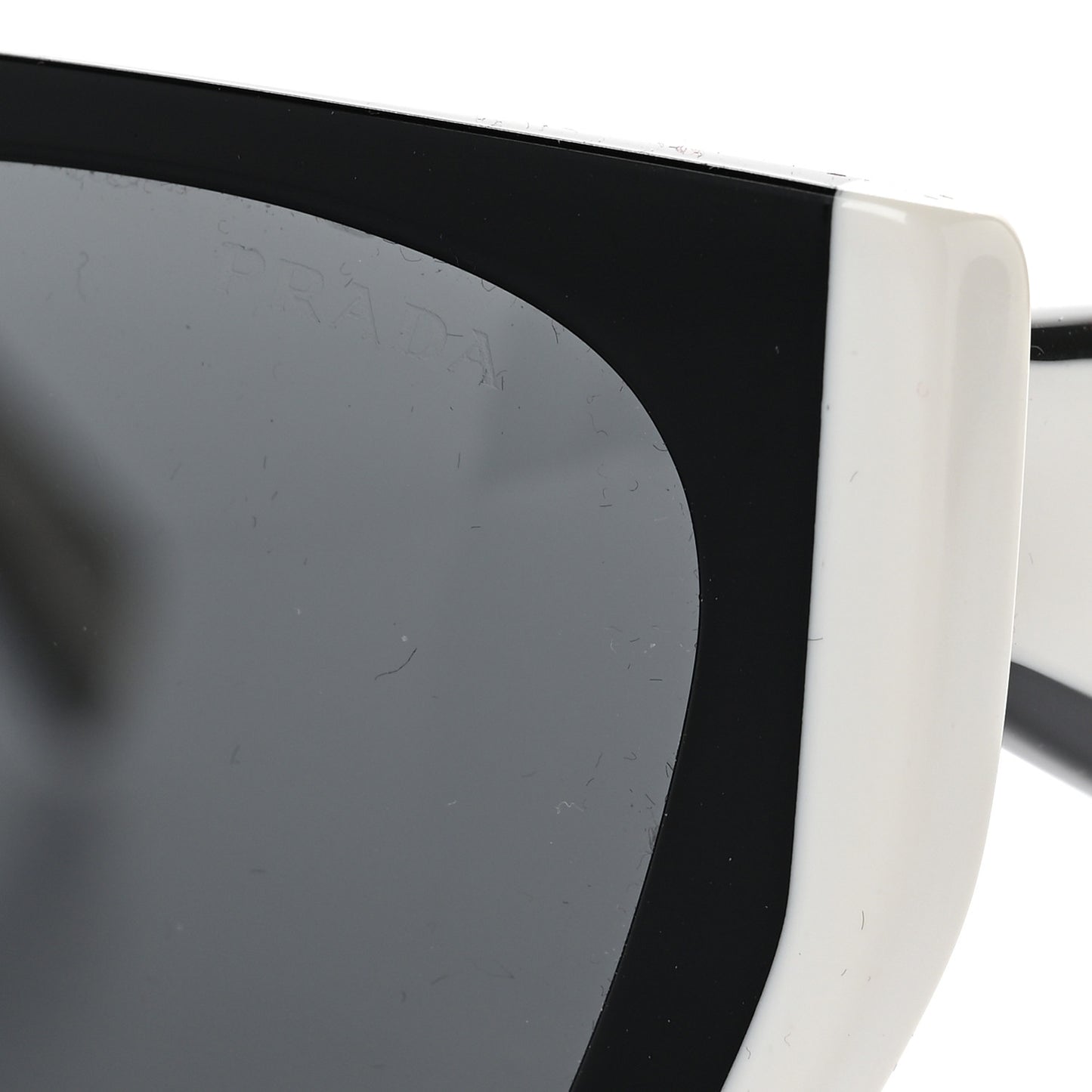 Square Sunglasses SPR 15W Black White