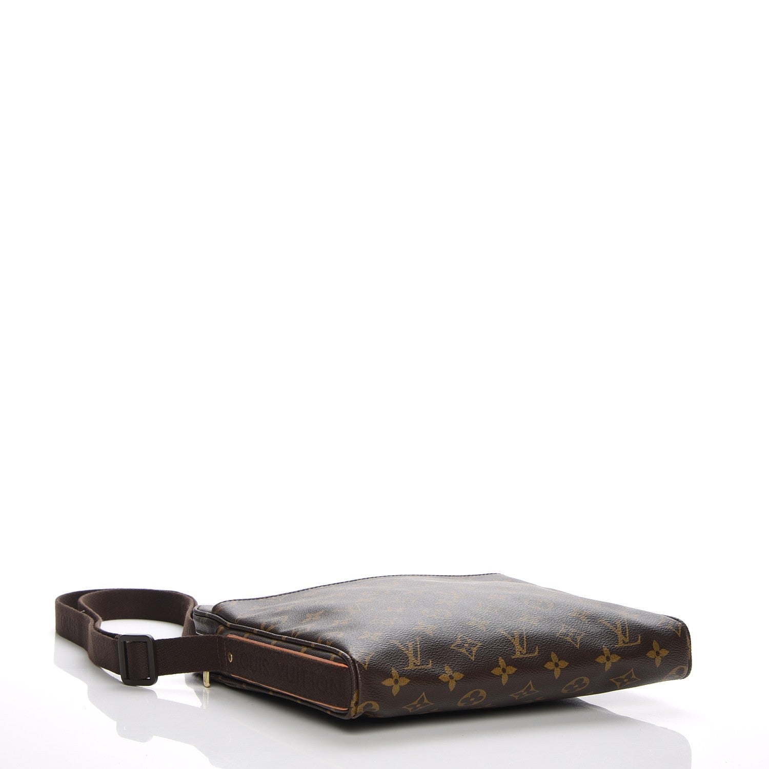 Louis Vuitton Monogram Trotteur Beaubourg 4 of 7