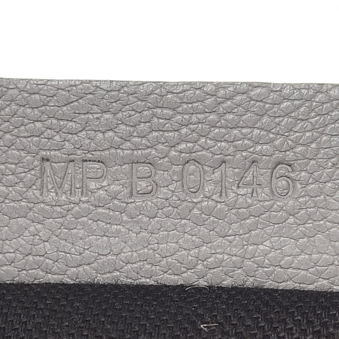 Sugar Goatskin Medium Antigona Pearl Grey
