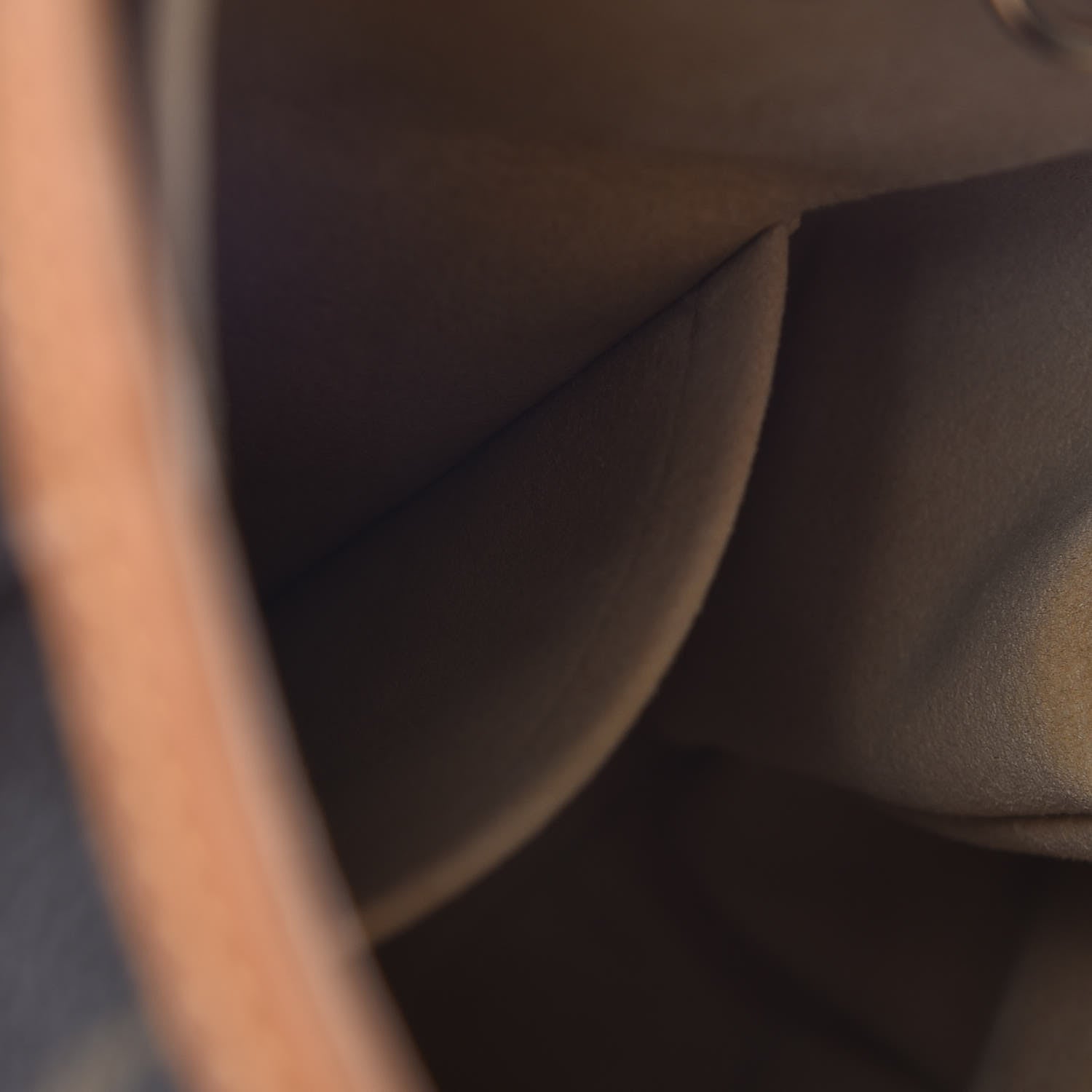 Louis Vuitton Monogram Galliera PM 7 of 19