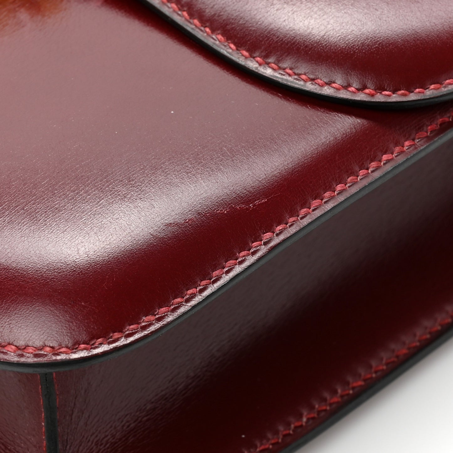 Box Constance 24 Rouge H