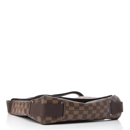 Louis Vuitton Damier Ebene Brooklyn MM 4 of 9