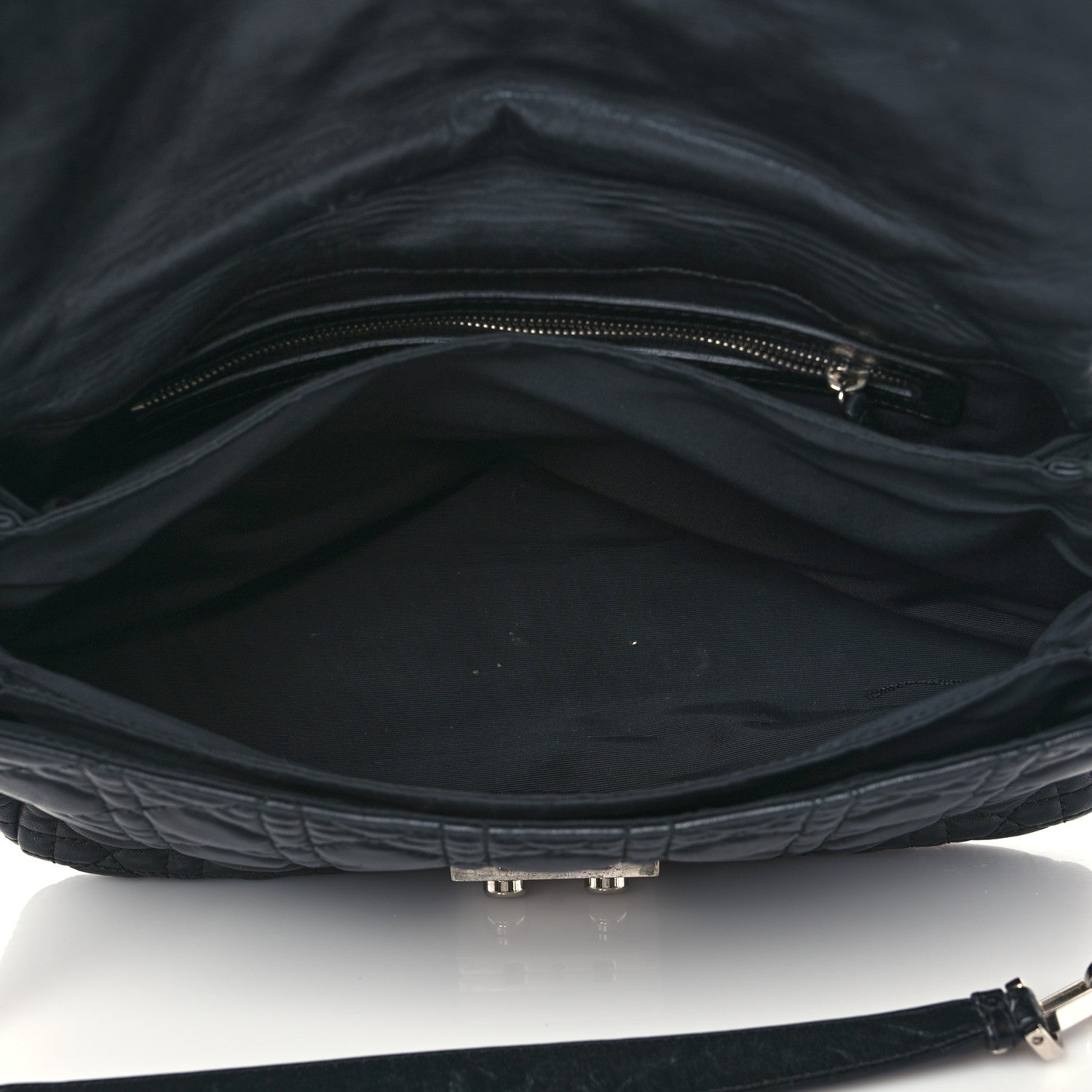 Christian Dior Lambskin Cannage Medium New Lock Flap Black 4 of 9