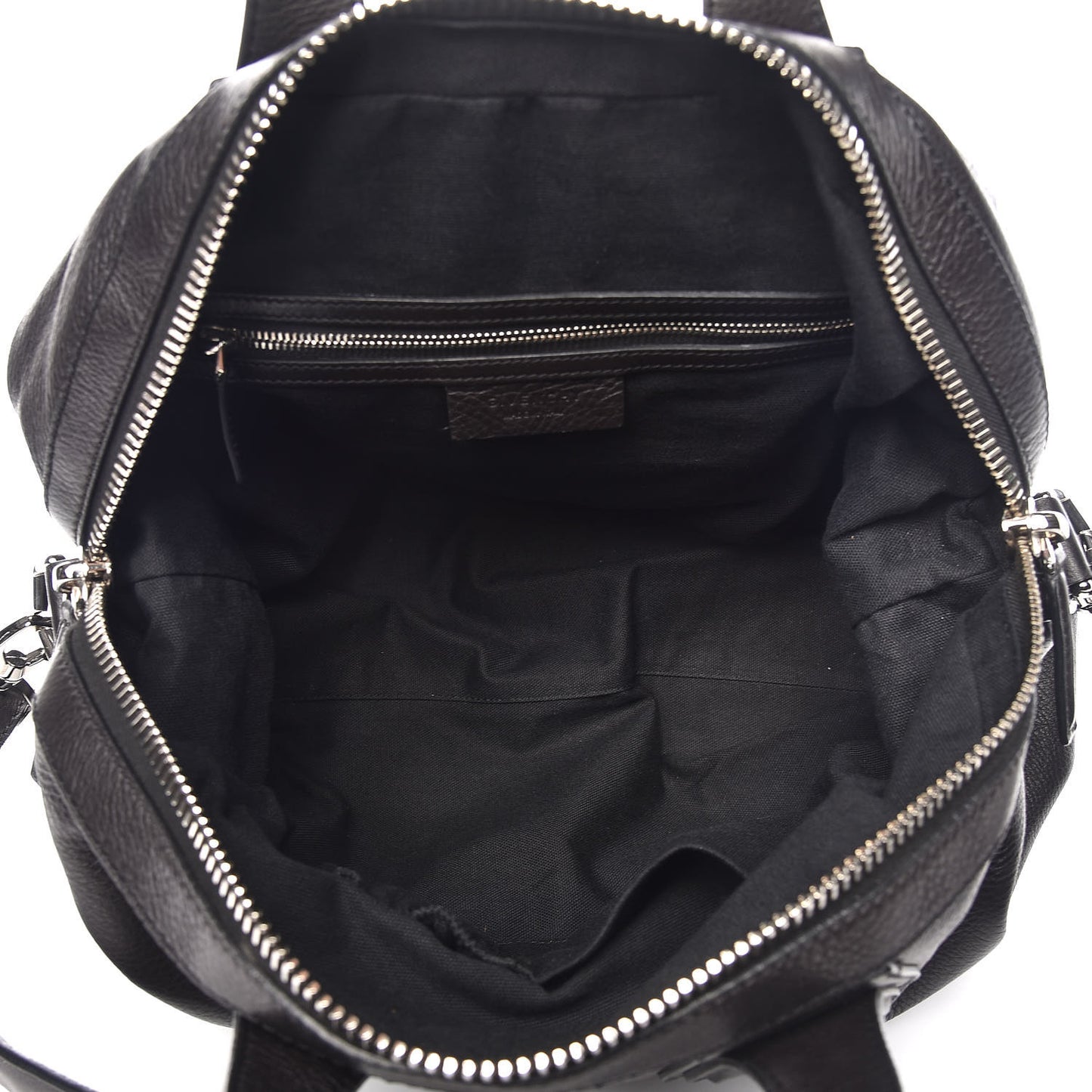 Waxed Calfskin Studded Medium Nightingale Black